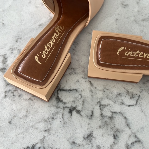 L’Intervalle beige leather sandals - Picture 5 of 7